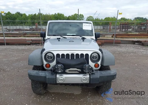 2009 Jeep Wrangler Unlimited X from USA, damaged, VIN 1J4GA39109L729906